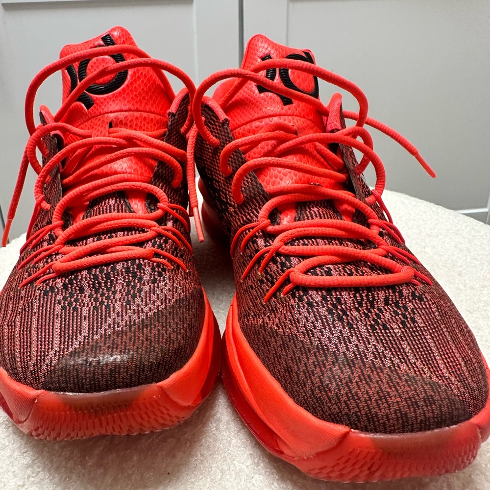 Nike KD 8 Bright Crimson-Kevin Durant size 11